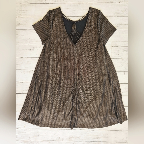 She + Sky Bronze Metallic Gold Brown Ribbed Swing Strappy Back Dress Size Large - Picture 10 of 11
